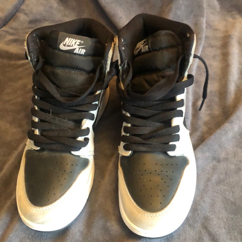 Nike air Jordan high tops size 7